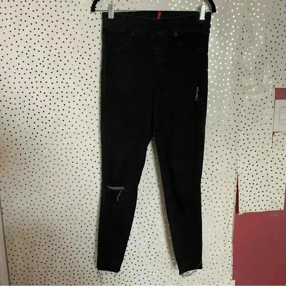 SPANX Vintage Distressed Skinny Jeans - Picture 3 of 9